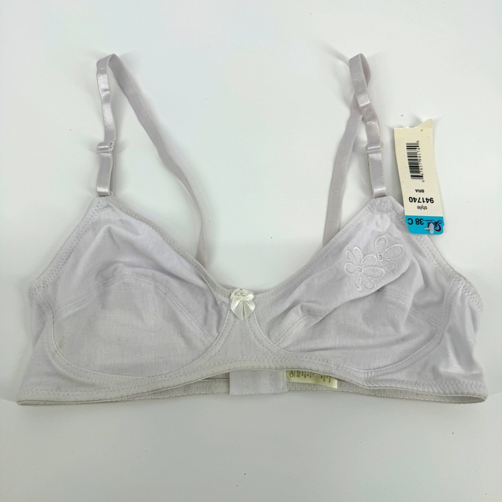 Vintage NEW Jolie Intimates white floral embroidered bra 38C